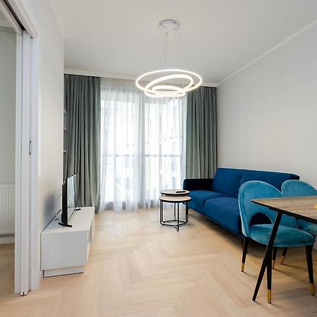 Wola Luxe Apartment Warschau Buitenkant foto