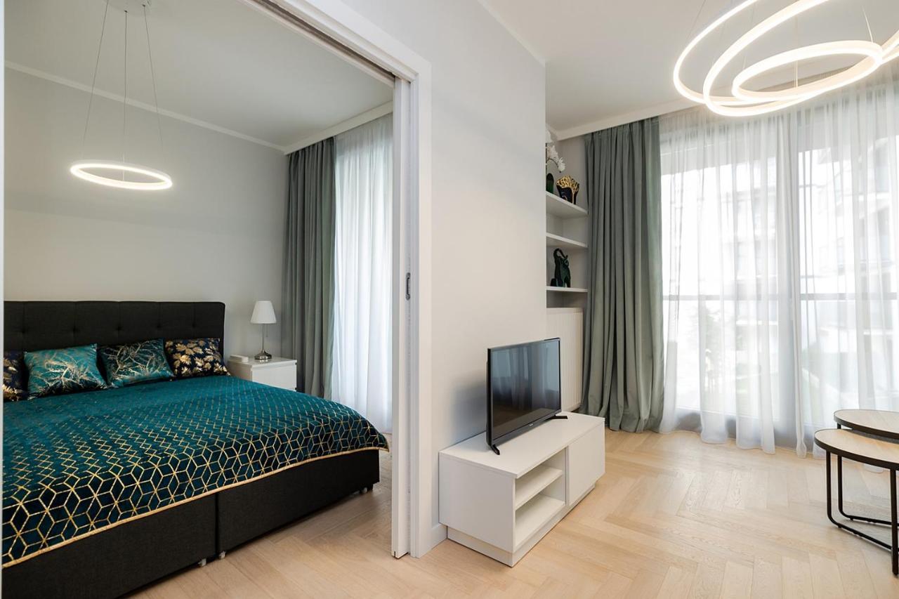 Wola Luxe Apartment Warschau Buitenkant foto